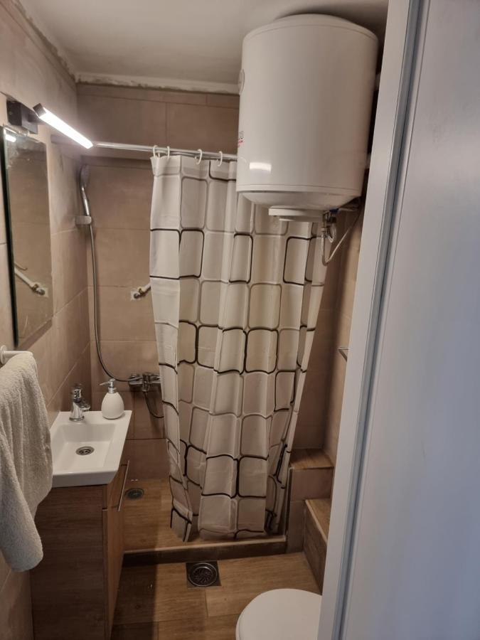 Lucas4 Flogita Apartment Ngoại thất bức ảnh